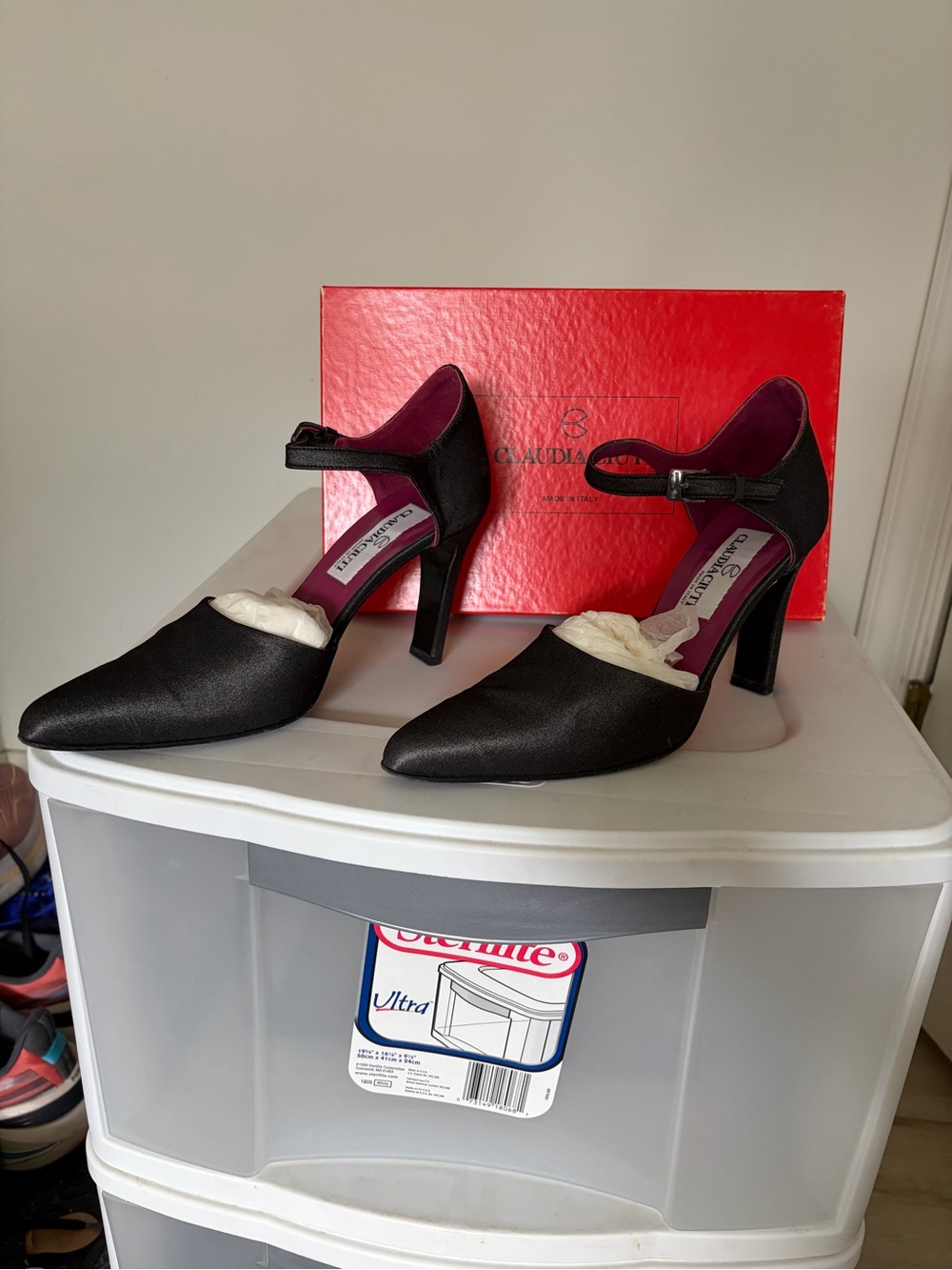 Claudia Ciuti Black Satin Pointed Mary Jane Heels